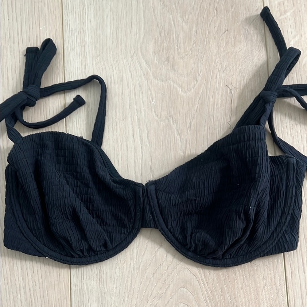 Abercrombie curve love black tie pleated bikini